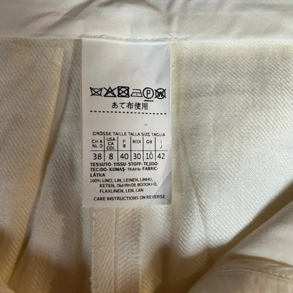 Elegant Cream High-Waisted Bermuda Pants - Picture 4 of 5